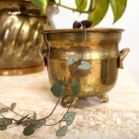 Other - Vintage brass planter